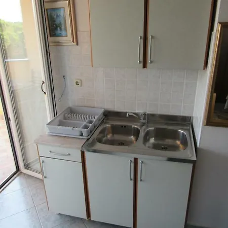 Apartman Vita 2 普莱曼图拉